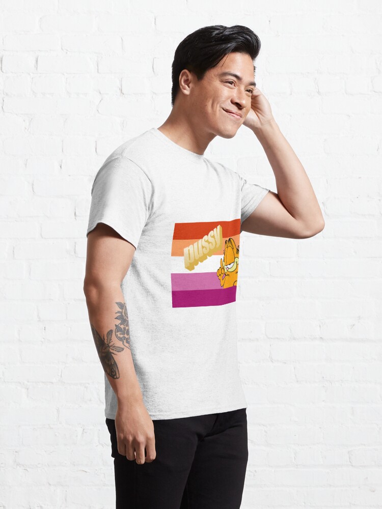 Disover lesbian garf Classic T-Shirt