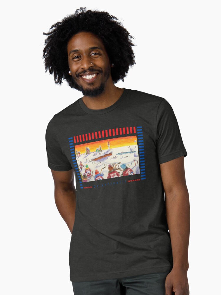Aperçu 1 sur 7. T-shirt chiné avec l'œuvre Linda Molloy "On arrive!" créée et vendue par LindaMolloy.