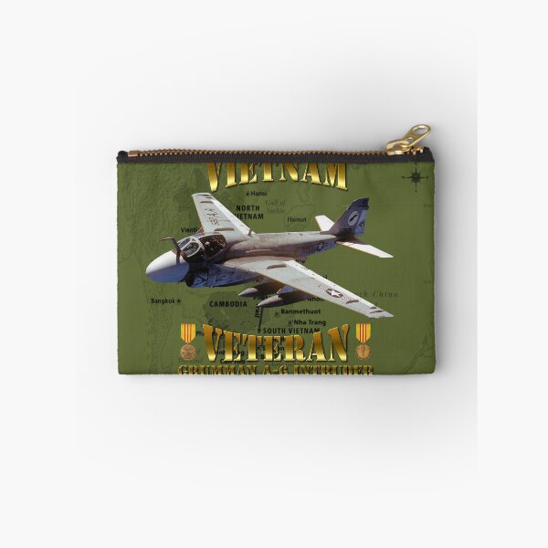 Artikelvorschau, A-6 Eindringling Vietnam Veteran entworfen und verkauft von Mil Merchant.
