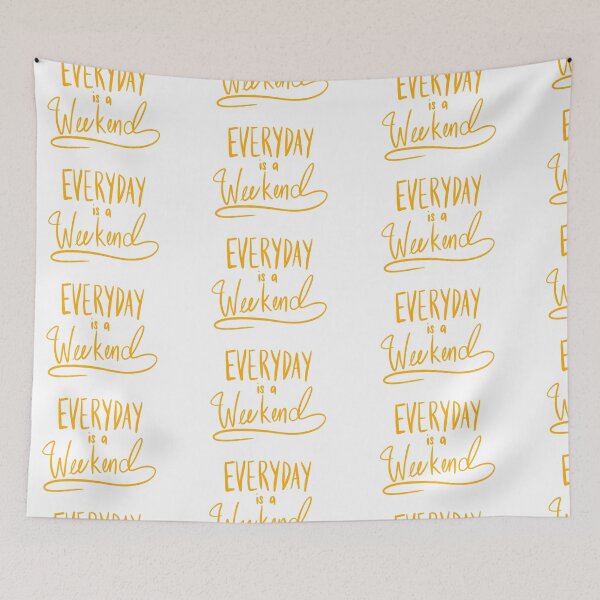 Aperçu de l'œuvre Everyday Is A Weekend Orange Simple Art Print créée et vendue par lineartdesigns.