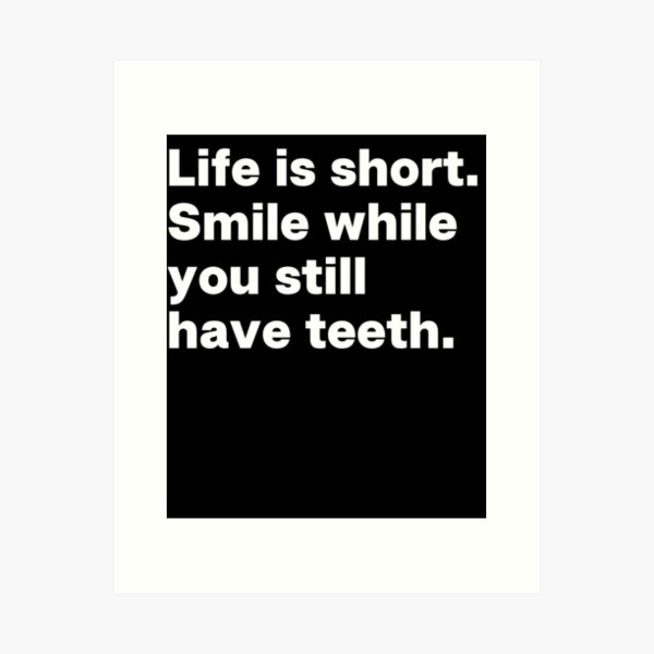 Art Mural Sur Le Theme Souris Tant Que Tu As Encore Des Dents Redbubble