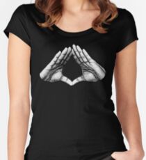 Illuminati Women's Fitted Scoop T-Shirt