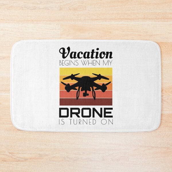 Artikelvorschau, FPV Drohne Rennen Quadrocopter RC Pilot Vintage Retro entworfen und verkauft von TastefulTees.