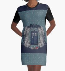 the Doctor crest ART NOUVEAU Graphic T-Shirt Dress