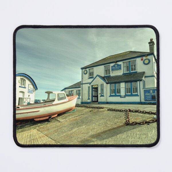 Artikelvorschau, Pariser Hotel in Coverack entworfen und verkauft von hawkie.