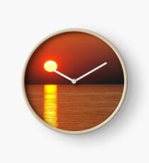 Glühende Sonne Uhr