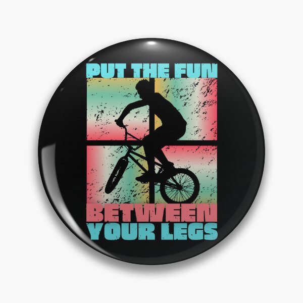 Artikelvorschau, Lustiges Radsport-Wortspiel / Bringen Sie den Spaß zwischen Ihre Beine / Fahrraddesign - Farbe entworfen und verkauft von Designs By YL.