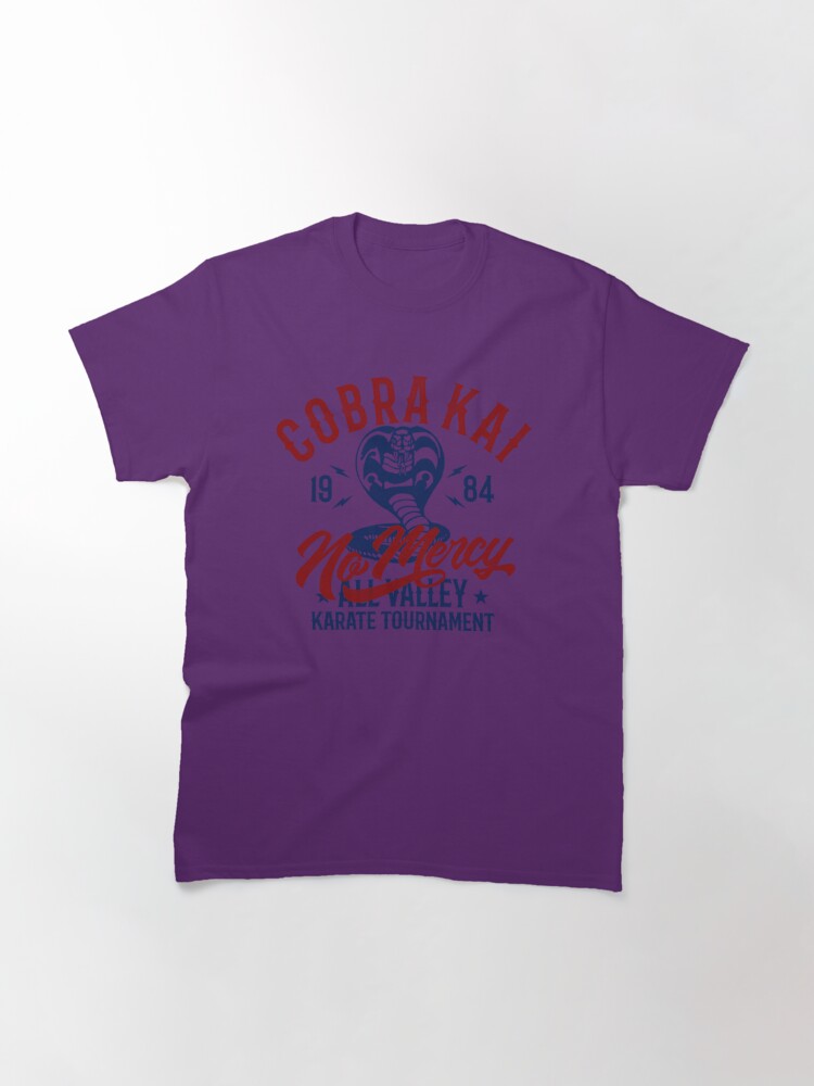 Discover Cobra Kai 1984 Sans pitié T-shirt