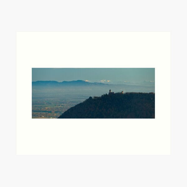 Le château du Haut-Koenigsbourg qui domine la plaine d'Alsace Impression artistique