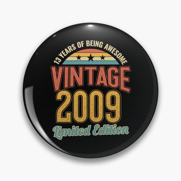 Aperçu de l'œuvre Cadeaux 13 Ans Vintage 2009 Édition Limitée 13ème Anniversaire créée et vendue par Hananiah Merch.