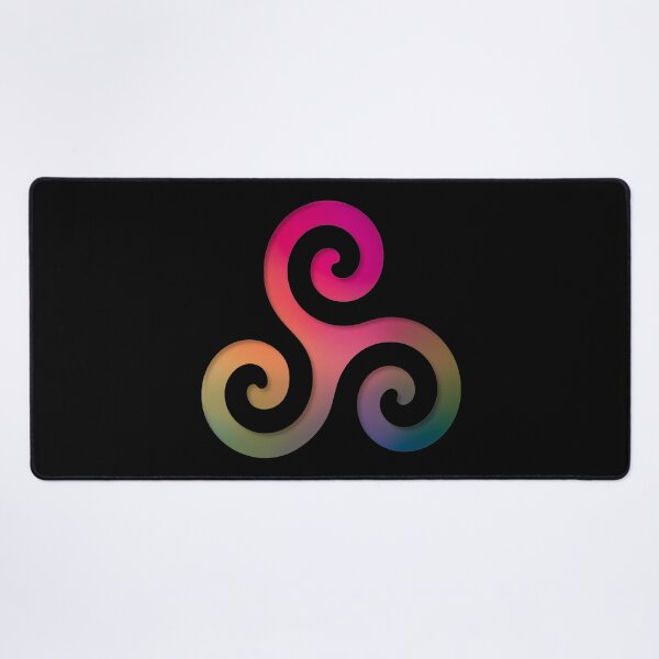 Aperçu de l'œuvre Triple spirale arc-en-ciel, triple spirale colorée créée et vendue par Ruby Jackson.