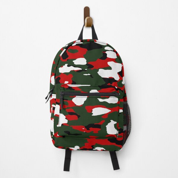Aperçu de l'œuvre Camouflage créée et vendue par Tshirtstory.