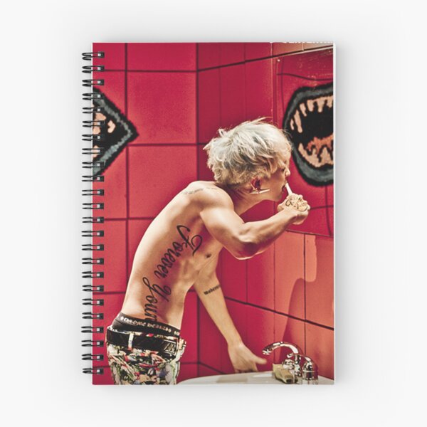Artikelvorschau, GD für immer jung entworfen und verkauft von yeongwonhikpop.