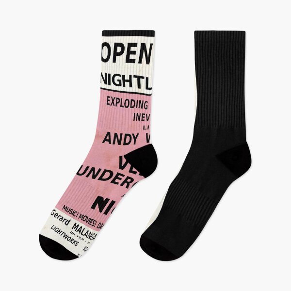 Artikelvorschau, VELVET UNDERGROUND NICO ANDY WARHOL VINTAGE PLAKAT Klassisches T-Shirt.png entworfen und verkauft von RandySlack9.