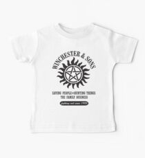 T-SHIRT SUPERNATURAL WINCHESTER & SONS Baby Tee