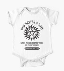 T-SHIRT SUPERNATURAL WINCHESTER & SONS One Piece - Short Sleeve
