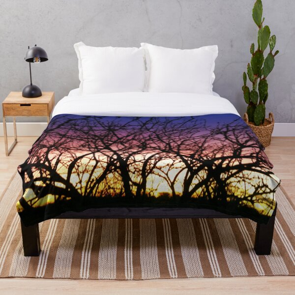 Artikelvorschau, Sonnenuntergang in der Wüste, gefiltert durch die Mesquite-Bäume entworfen und verkauft von DarkFirefly.