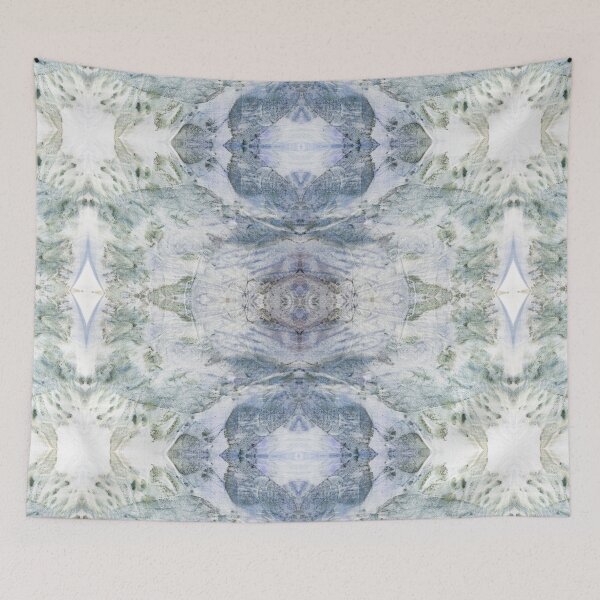 Aperçu de l'œuvre Eucalyptus Fairy, Fynbos et Blackberry Leaf Eco Print Bleu Vert créée et vendue par SpiritGifts.