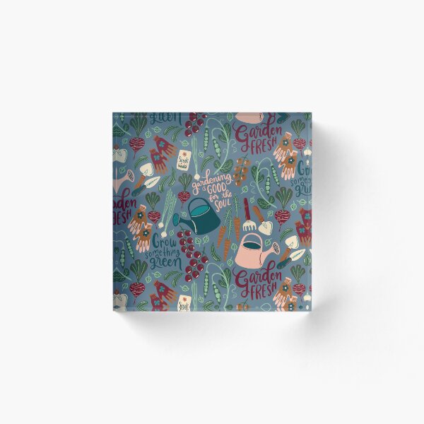 Item preview, Jardín fresco, patrón de amantes del jardín. designed and sold by NewBranchStudio.