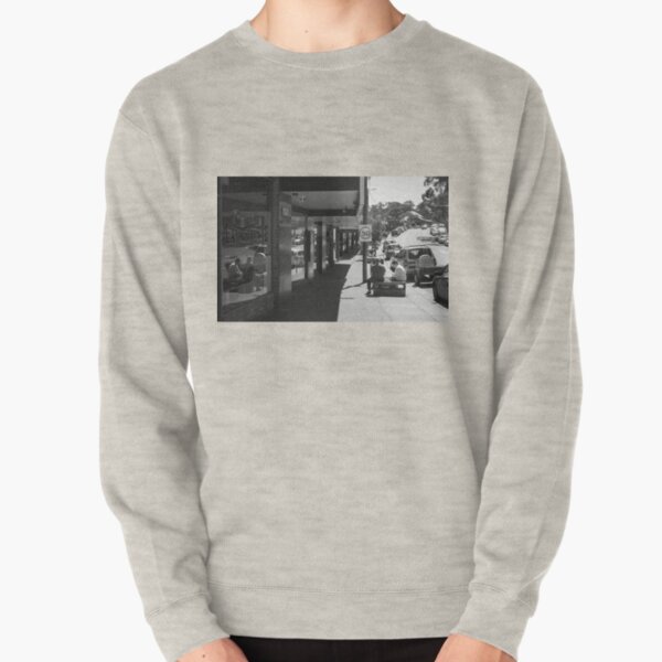 Mount Evelyn Pullover Sweatshirt