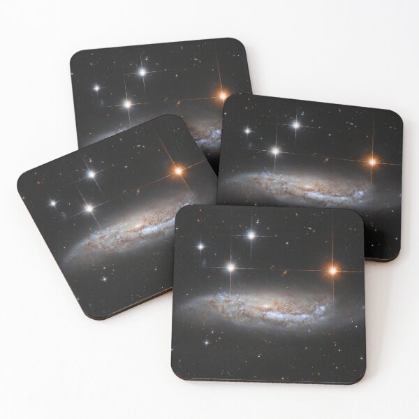 Artikelvorschau, NGC 3568 - Seitenansicht von Hubble (Sternbild Centaurus) entworfen und verkauft von Raureif.