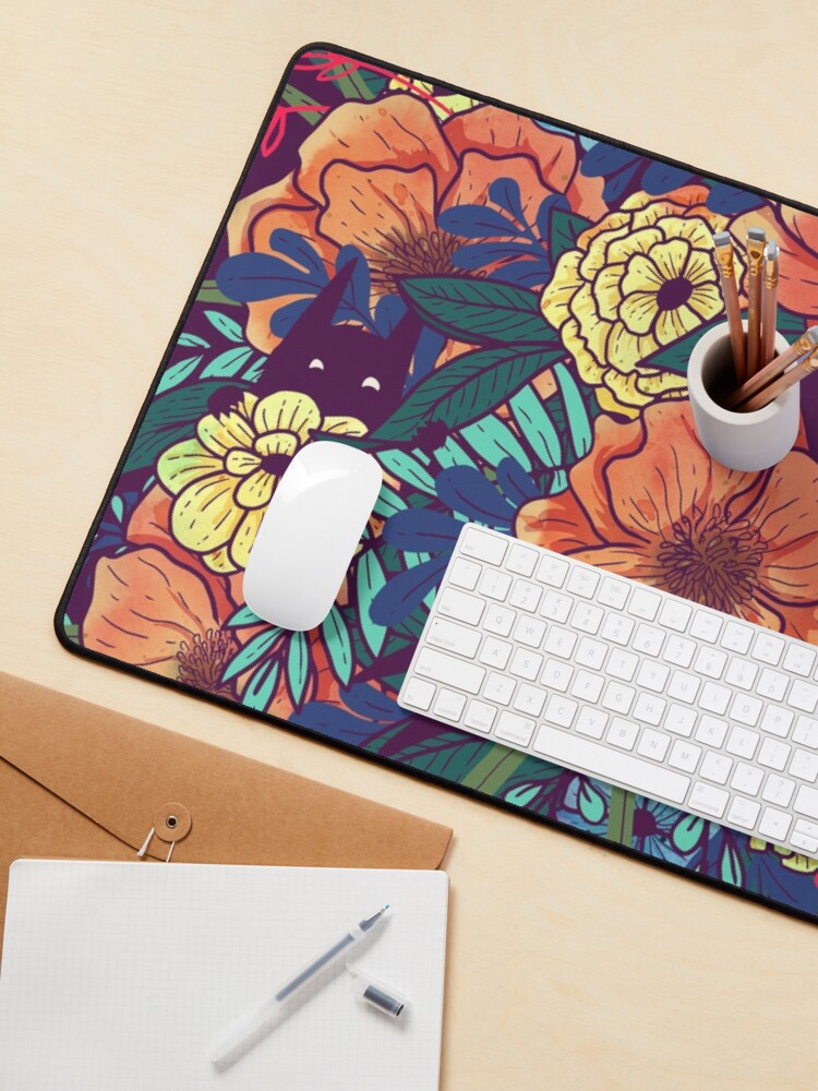 Aperçu 3 sur 5. Tapis de souris avec l'œuvre Fleurs sauvages créée et vendue par littleclyde.