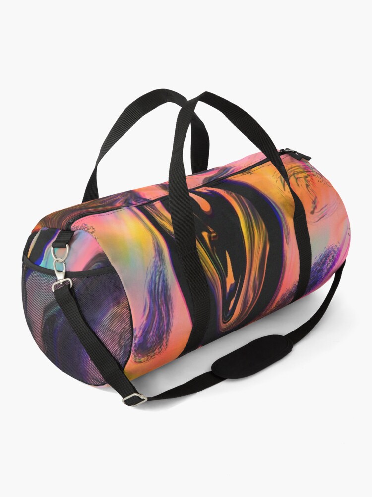 Imagen 2 de 3, Bolsa deportiva con la obra Fluido abstracto tecnológico, diseñada y vendida por Lo-cura.