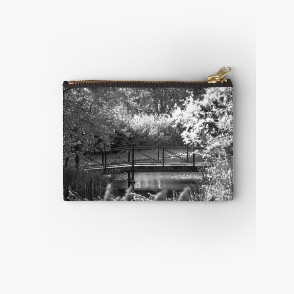 Artikelvorschau, Pond... entworfen und verkauft von Vladimir Gatara.
