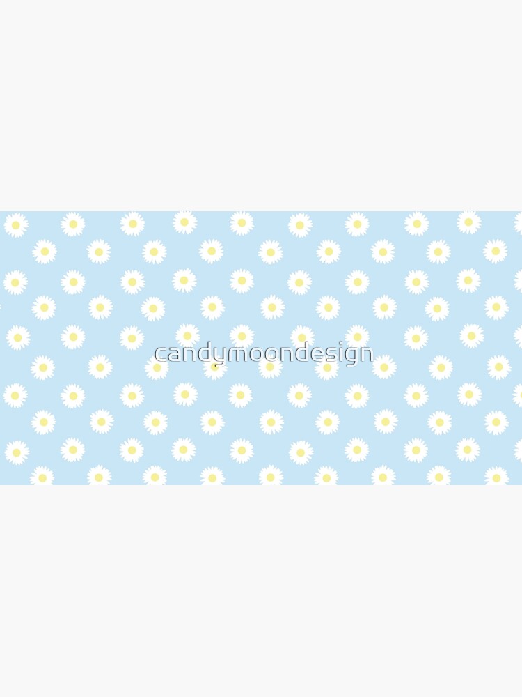 Imagen 5 de 5, Alfombrilla de ratón con la obra Margarita Azul Pastel Estética Linda Margaritas Flor Cottagecore, diseñada y vendida por candymoondesign.