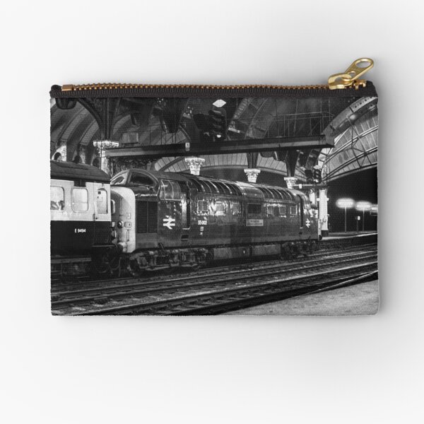 55 002 at York Zipper Pouch