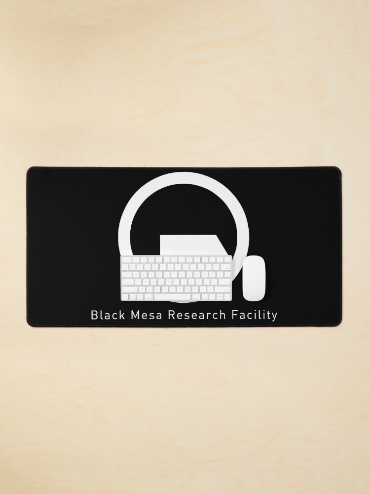 Aperçu 1 sur 5. Tapis de souris avec l'œuvre Logo Mesa noir (blanc) | Demi vie créée et vendue par LGSmerch.