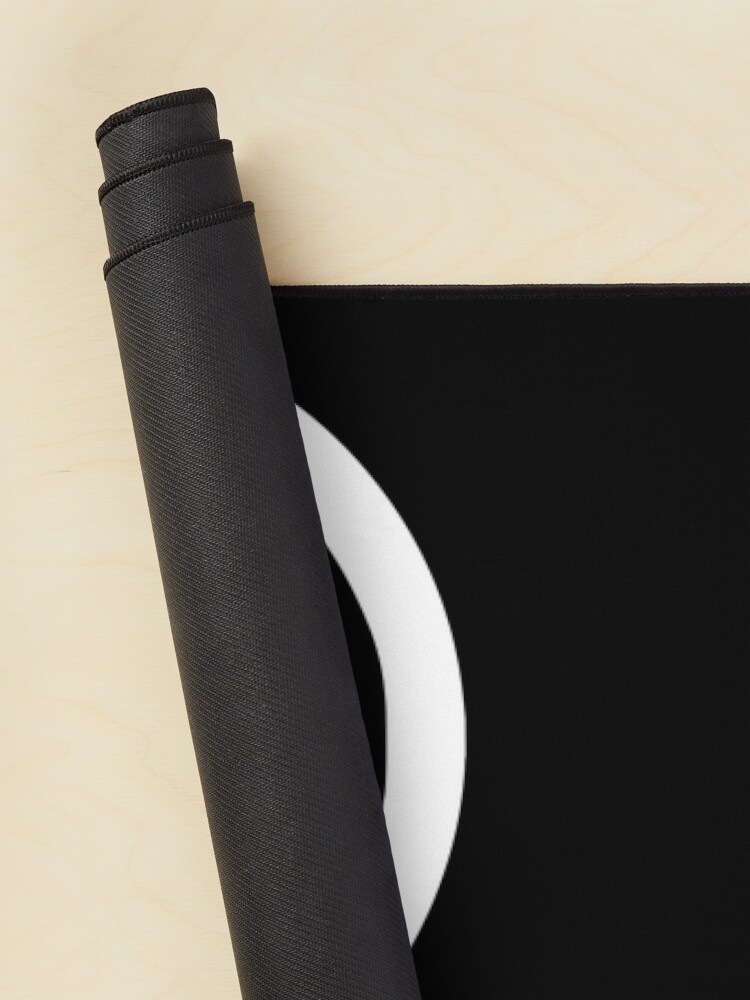 Aperçu 2 sur 5. Tapis de souris avec l'œuvre Logo Mesa noir (blanc) | Demi vie créée et vendue par LGSmerch.