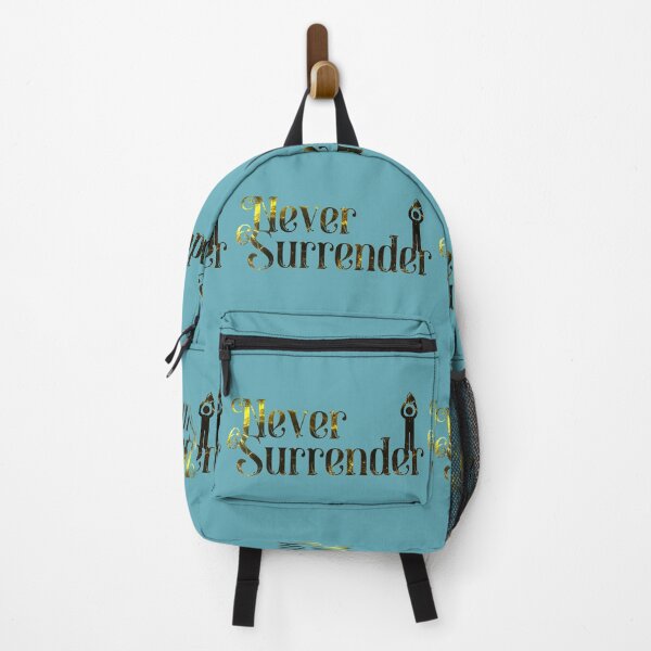 Artikelvorschau, Never surrender quote yellow dark nebula space fantasy design entworfen und verkauft von PositiveStudio7.