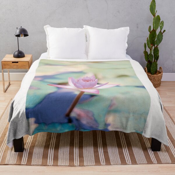 Item preview, flower pattern designed and sold by MotiveStuff.