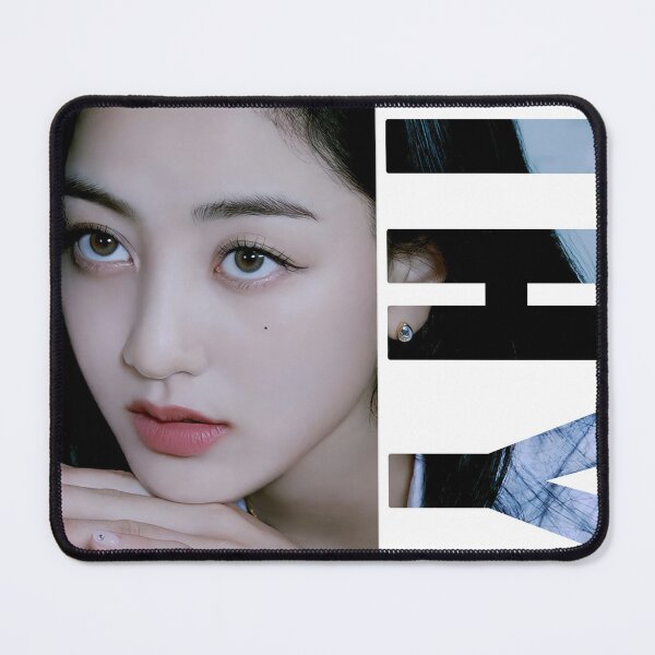 Aperçu de l'œuvre Parc Jihyo créée et vendue par Ryuell.