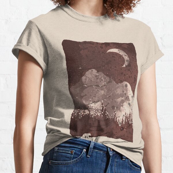 Winter Finds the Bear... Classic T-Shirt