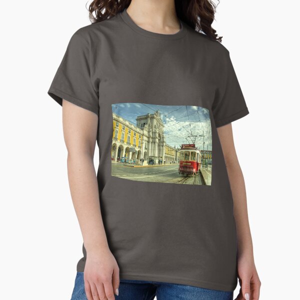 Aperçu de l'œuvre Tramway de Lisbonne créée et vendue par hawkie.