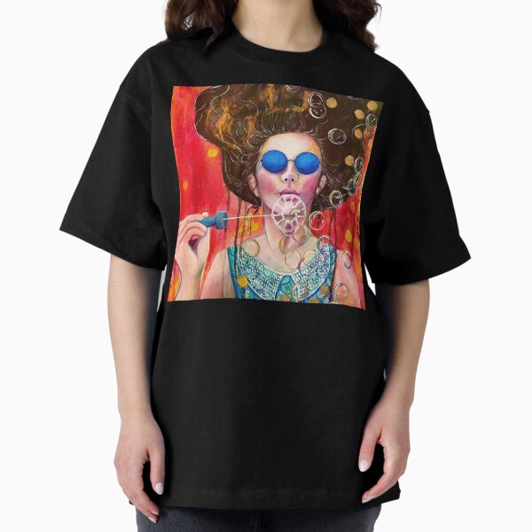 The girl of the invisible pearls Oversized T-Shirt