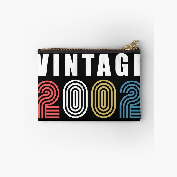 Artikelvorschau, 20. Geburtstag T-Shirt, Vintage Retro 2002, T-Shirt Geschenk für Sie und Ihn - 20. Geburtstag Geschenke, 20. Party T-Shirt entworfen und verkauft von Morana5.