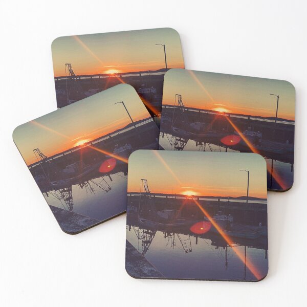 Artikelvorschau, North Road Wharf Sonnenuntergang entworfen und verkauft von Jack Mitchell.