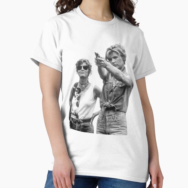 Artikel-Vorschau von Thelma und Louise T-Shirt Film Geena Davis Susan Sarandon, designt und verkauft von Matilda85.