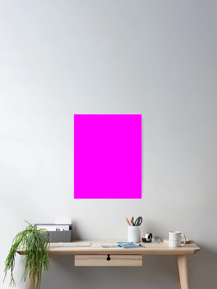 Imagen 2 de 3, Póster con la obra Fuchsia Red Plain color , diseñada y vendida por SolidColor.