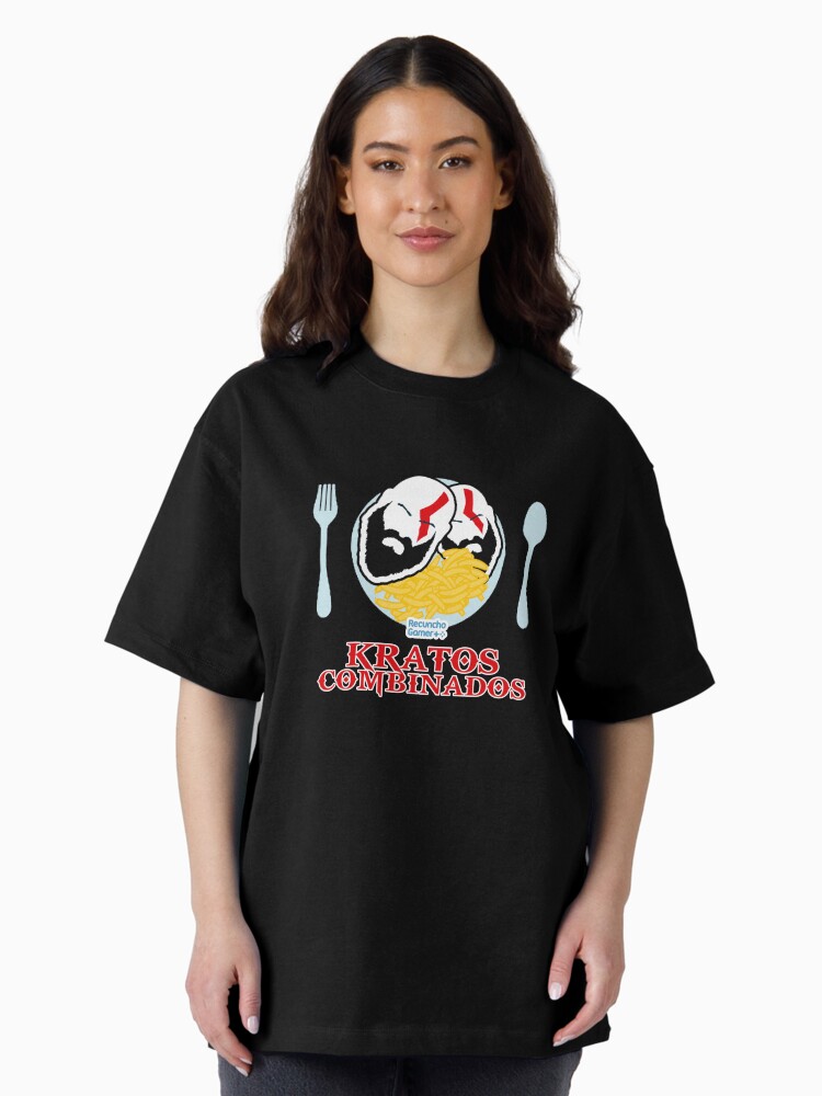 Imagen 2 de 7, Camiseta oversize con la obra Kratos Combinados, diseñada y vendida por RecunchoGamer.