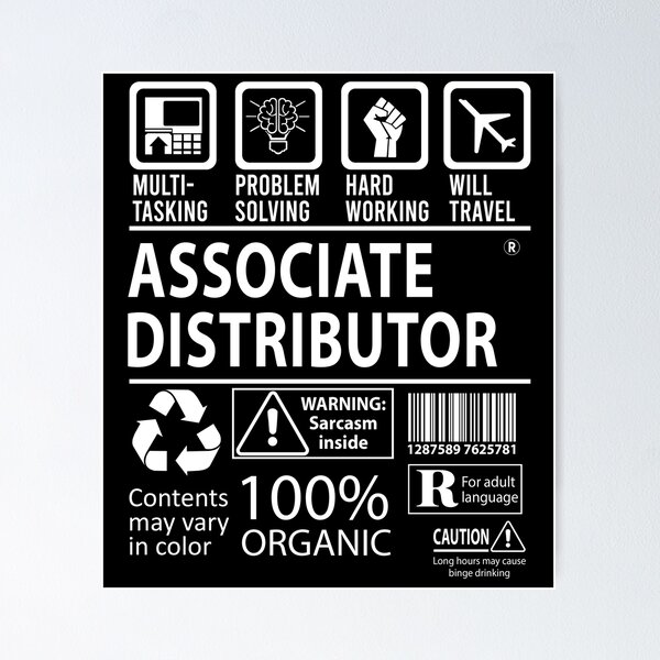 Aperçu de l'œuvre T-shirt de distributeur associé - T-shirt d'article de cadeau d'emploi certifié multitâche créée et vendue par sabinacsnm.