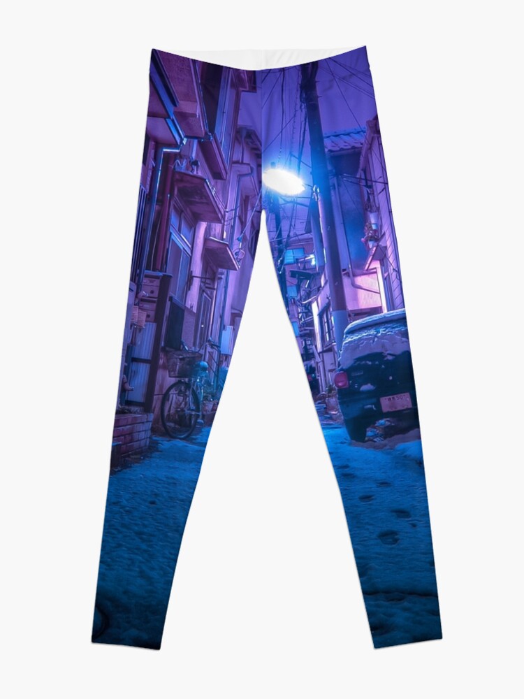 Alternate view of Snow covered Japanese street Leggings
