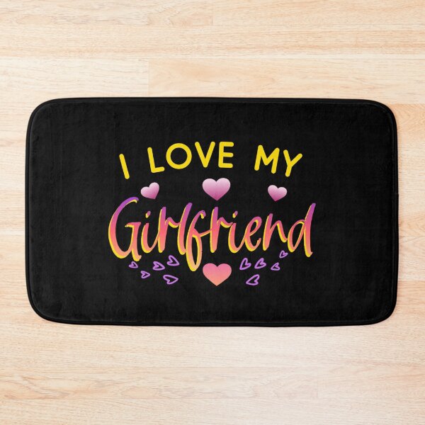 Aperçu de l'œuvre i love my girlfriend créée et vendue par FASHIONMED49.
