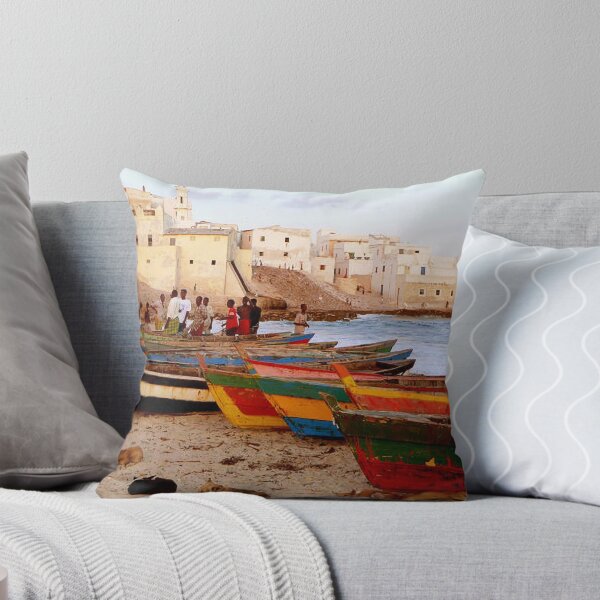 Artikelvorschau, Boote am Strand in Merca, Somalia entworfen und verkauft von VintageSomalia.
