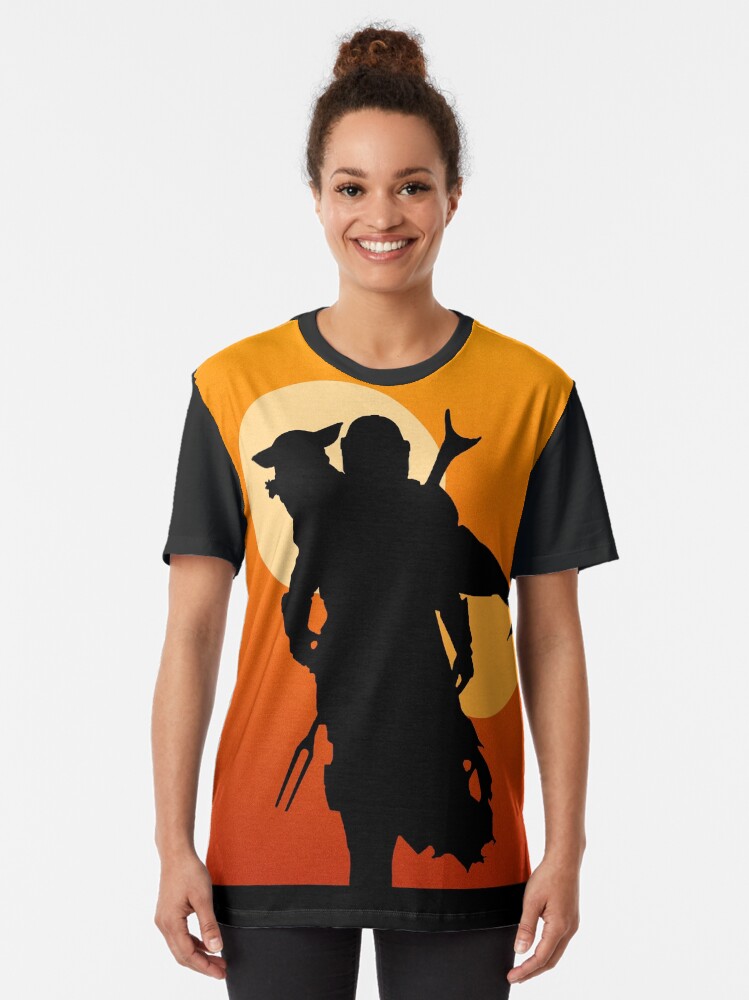 Imagen 2 de 5, Camiseta gráfica con la obra Clan de dos (completo), diseñada y vendida por ModernJustice.