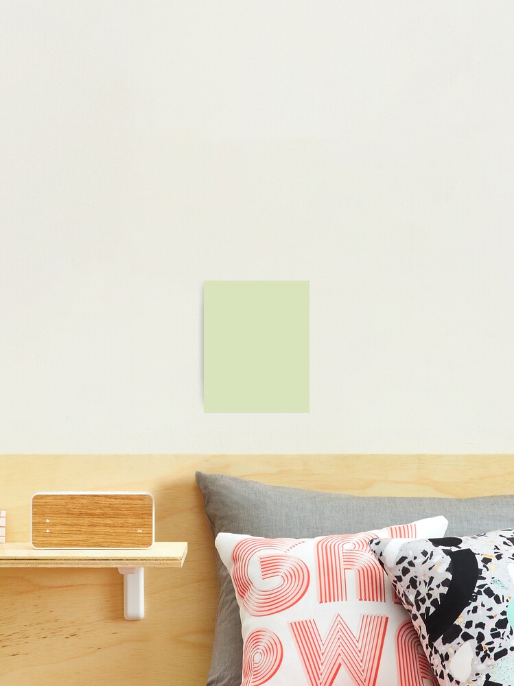Thumbnail 2 von 3, Fotodruck, Gin Green Plain color  designt und verkauft von SolidColor.