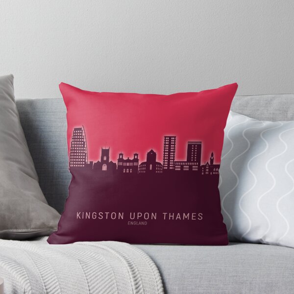Aperçu de l'œuvre Kingston upon Thames England Skyline créée et vendue par ArtPrints.